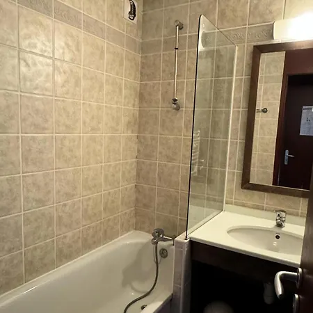 Quartz - 2 Pieces Pour 4 Personnes 25 * Macot-la-Plagne